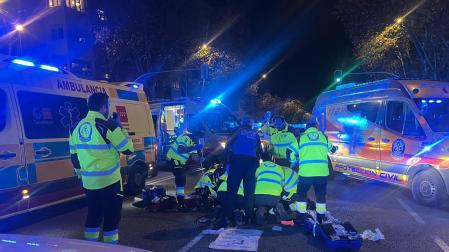 Emergencias de Madrid, atendiendo un accidente de tráfico