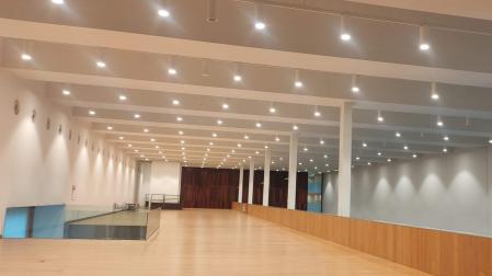 Interior de Baluarte con la iluminación renovada
