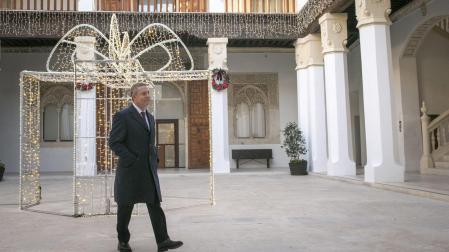 El presidente de Castilla-La Mancha, Emiliano García-Page, felicita el Año Nuevo a los castellanomanchegos