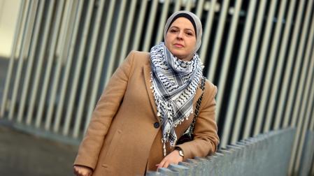 Ola Arafat, madre de cuatro hijos y farmacéutica, recaló en Navarra en 2002.