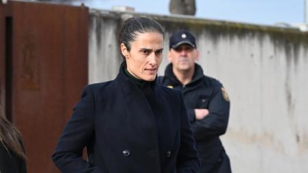 La seleccionadora Montse Tomé tras declarar como testigo en la Audiencia Nacional en San Fernando de Henares, Madrid