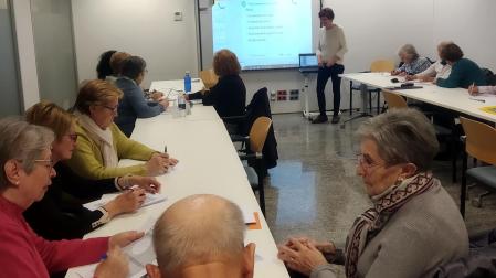 Uno de los cursos de formación de la Escuela de Salud Navarra