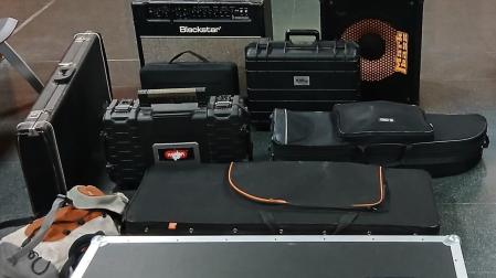 Instrumentos del grupo Mirari recuperados por la Policía Foral