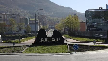 Imagen de uno de los accesos al centro urbano de Irurtzun.