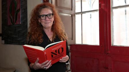 Cristina Fallarás presenta hoy en Pamplona el libro 'No publiques mi nombre'.