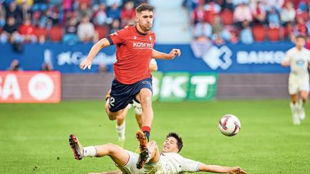 Jesús Areso recorre la banda de El Sadar