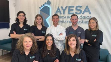 Equipo de Clínica Podológica Ayesa, con el Dr. Javier Ayesa al frente