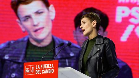 La presidenta del Gobierno de Navarra, María Chivite, durante su intervención en el XVIII Congreso del PSOE de Aragón, este sábado en Zaragoza.
