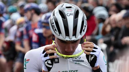 Juan Ayuso, antes de iniciar este sábado la sexta etapa de la Tirreno Adriático