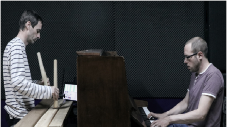 oMOrruMUBaMAt, concierto de txalaparta y softwares digitales, piano y canto a capela, hoy en Civican.
