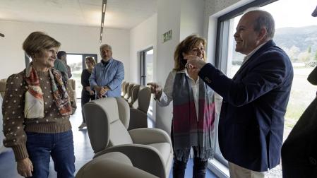 *A:MONTXO A.G.
*F: 2025-01-09
*L: ACEDO
*T: INAUGURACION DE CENTRO DE DIA PARA PERSONAS MAYORES
*P: