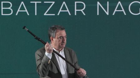 El nuevo presidente del EBB del PNV, Aitor Esteban, durante la IX Asamblea General del PNV, en el frontón Atano III de San Sebastián