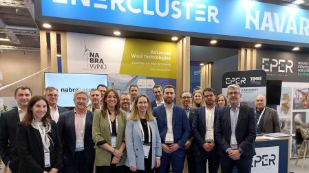 Representantes de las empresas Barranquesa, EPER, Erekaldea, Fluitecnik y Nabrawind, fotografiados en WindEurope 2025