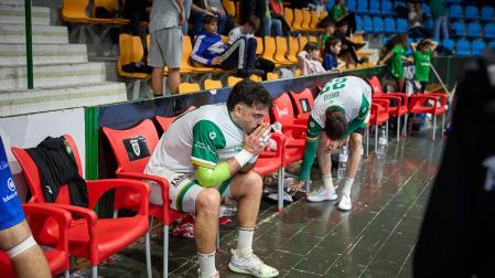 Derrota de Helvetia contra un rival directo en La Catedral (22-32) /