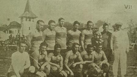 *A: 
*F:24/03/2000
*P:
*L: 
*T: EQUIPO BOCA JUNIORS-1925