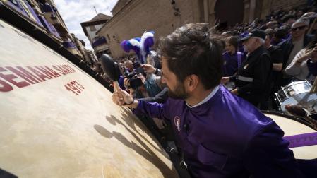 El cineasta Diego Buñuel, nieto del legendario director, rompe la hora en Calanda (Teruel)
