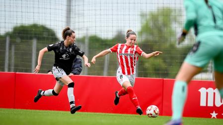 Julia, en una acción del partido de este sábado en Mareo