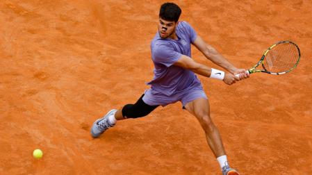 Carlos Alcaraz en su duelo contra Jack Draper durante Masters 1000 de Roma