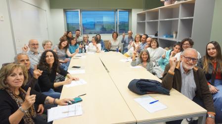 Socios de la Asociación de Enfermos de Crohn y Colitis Ulcerosa de Navarra.