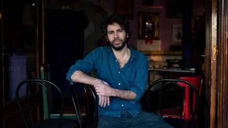 La novela de Javier Serena con la editorial mexicana Almadía se está publicando ahora en México y en julio lo hará en Argentina