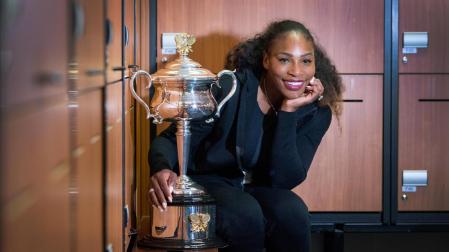 Serena Williams en una imagen de archivo tras ganar el Open de Australia en 2017