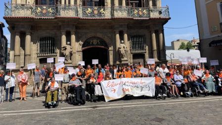 Movilización por el día de la esclerosis múltiple