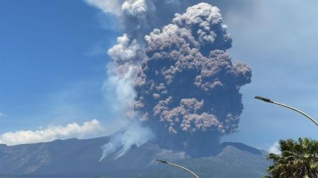 Erupción del volcán Etna