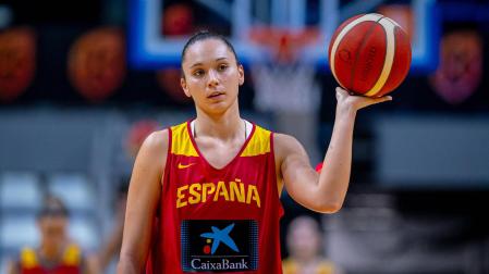 Irati Etxarri, en un entrenamiento de esta semana con la selección