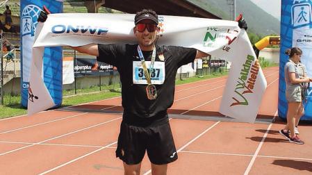 Pedro Romero, campeón de Europa en 5 y 20 kilómetros de marcha nórdica, en Tirano