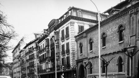 Casa Navasal poco antes de su derribo (foto J. Galle. Archivo Municipal).