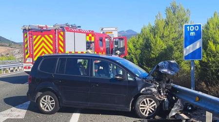 Estado del vehículo accidentado este martes