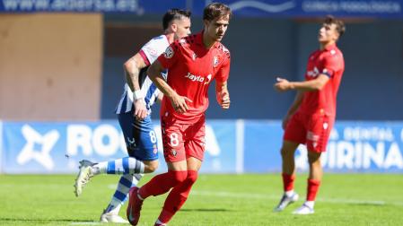 Ander Yoldi, atacante de Osasuna Promesas, en el duelo de este domingo