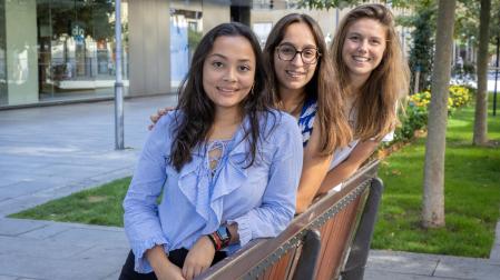 Las árbitras Jackeline Velásquez, Andrea López y Silvia Hasenburg formaron el primer trío arbitral femenino que dirigió un partido de Tercera masculino