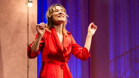 Nathalie Poza encarna a Blanche DuBois en Un tranvía llamado deseo, de Tennesse Williams