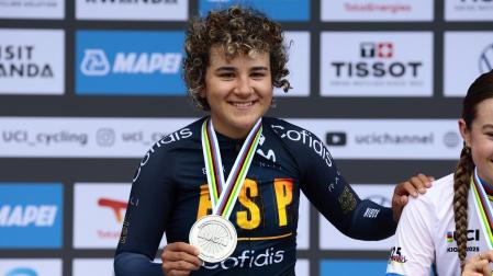 Fotos de Paula Ostiz, que se ha proclamado subcampeona del mundo de contrarreloj categoría júnior