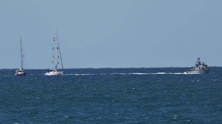 Buques de la Flotilla Global Sumud llegan al puerto de Ashdod el 2 de octubre de 2025 tras ser interceptados por el ejército israelí mientras transportaban ayuda a Gaza
