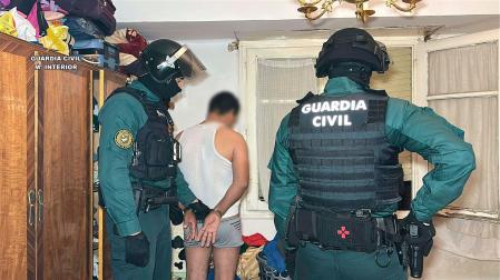 Fotos de la operación con siete detenidos por explotación laboral en La Rioja
