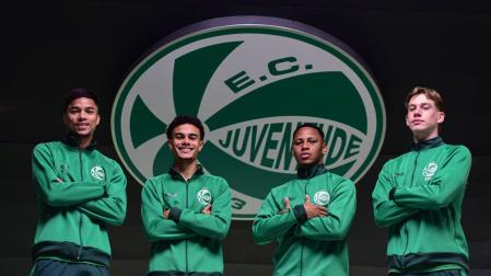 Los cuatro jugadores brasileños que estarán un mes en Tajonar