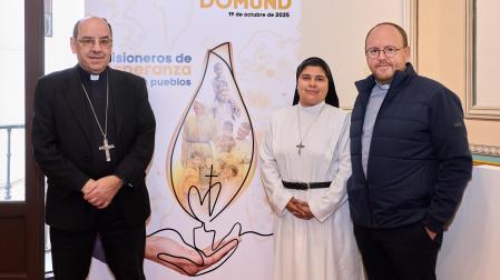 Florencio Roselló, la hermana Gloria Guadalupe y Óscar Azcona