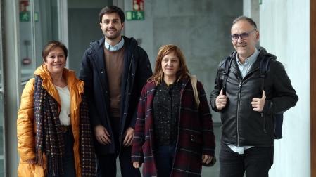 Miembros de la junta directiva del CREENA que dimitieron el pasado noviembre, esta semana en al Parlamento foral.