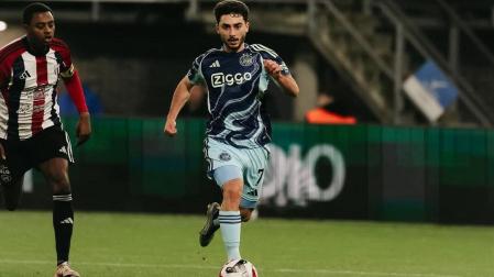 Raúl Moro, en un partido con el Ajax de esta temporada