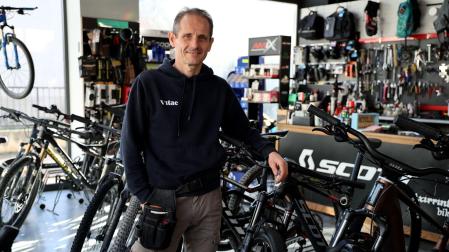 Aitor Martinena Jiménez, de Txirrinta Bikes