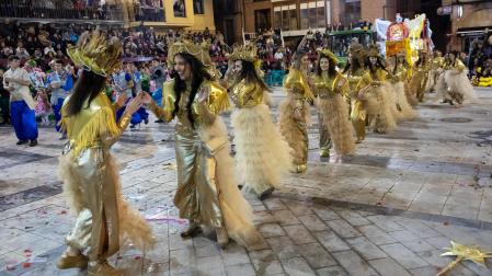 Imagen del grupo 'Por la mañana sale el sol, y por la noche salgo yo', ganador de la categoría Carrozas del Carnaval de Villafranca