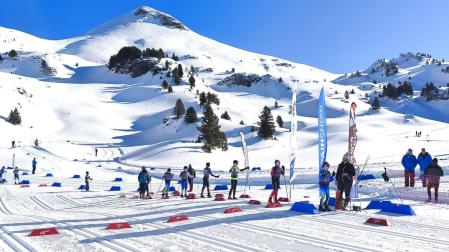 Las pistas de La Contienda, con la cumbre del Arlas como referencia, acogieron el campeonato en un soleadao fin de semana