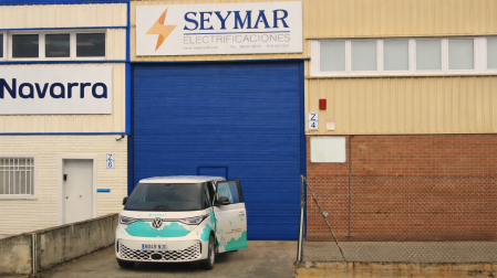 Exterior de instalaciones de Seymar, en el polígono Noáin- Esquíroz