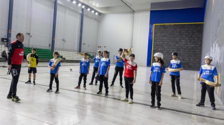 Imagen de un entrenamiento del Jai Alai en el frontón de Cabanillas