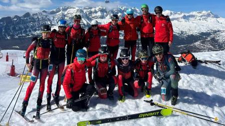 Participantes navarros en el Campeonato de España de Esquí de Montaña celebrado en Panticosa