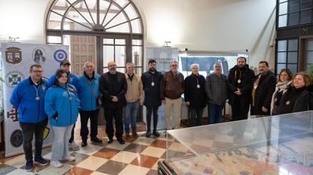 Invitados a la inauguración de la exposición fotográfica de la Semana Santa de Tudela, ubicada en el Archivo Municipal