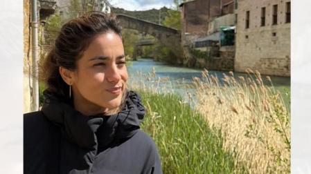 La artista Julia Medina en Estella