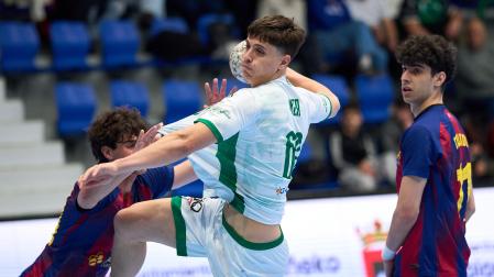 Iker Aguilera, uno de los grandes destacados en el duelo de Anaitasuna con el Barça Atlétic